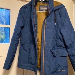 Hooded Eddie Bauer blue quilted jacket